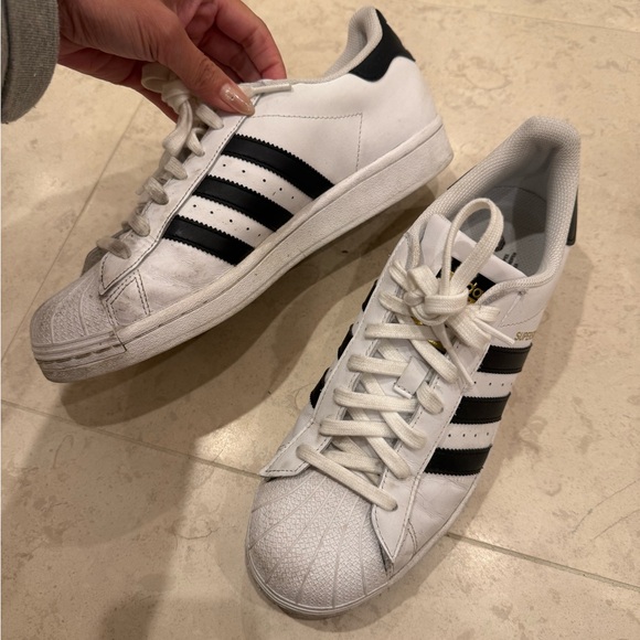 Adidas Superstar White with Black Stripes - Picture 1 of 3